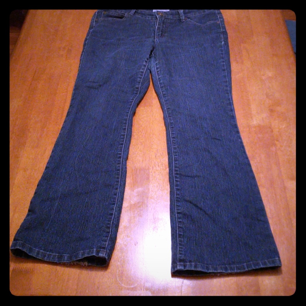 Gloria Vanderbilt jeans